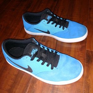 Nike SB Blues